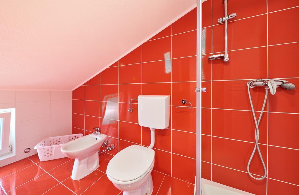Alto Apartments Умаг Екстериор снимка
