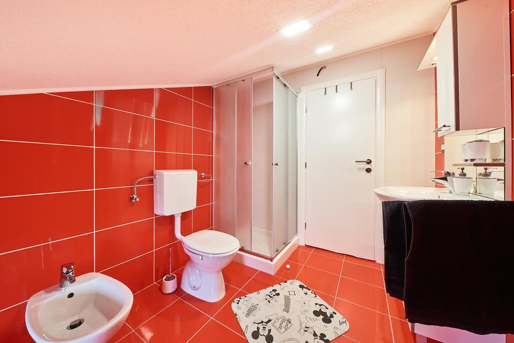 Alto Apartments Умаг Екстериор снимка